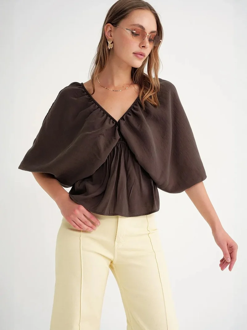 ميكسراي Mixray V-Neck Blouse with Ruffle Detail